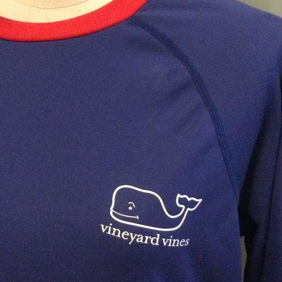 Vineyard Vines long sleeve top. Sz S - Picture 4 of 5